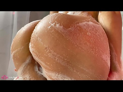 ❤️ Brunetė masturbuoja putytę su vibratoriumi iki intensyvaus orgazmo duše ❤️ Just porno prie lt.pornosexphoto.ru ❌